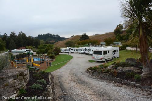 Exemple d'un camping prés d'une attraction touristique pendant les vacances scolaires !! 