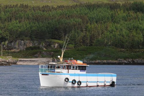 Bateau sur le Loch Glencoul