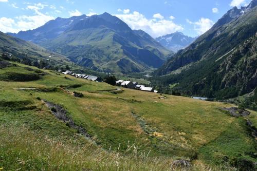 Hameau des Cours de Villar-d'Arène