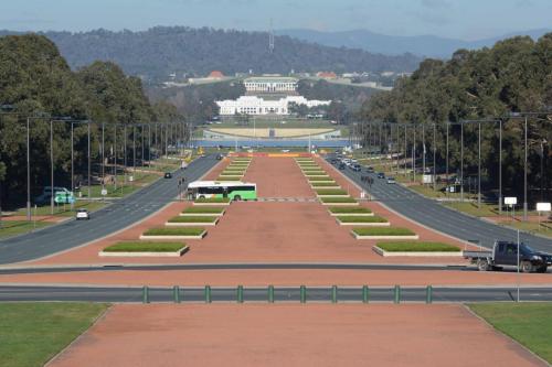 Avenue de ANZAC commémorant les combattants australiens dans les guerres du 20ème siècle 