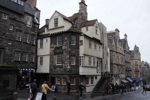 Anciennes maisons dans la vieille ville d'Edimbourg