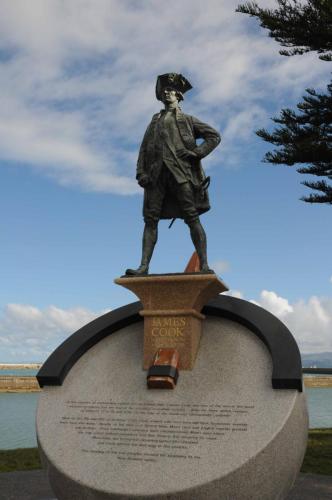 Statue du capitaine James Cook 