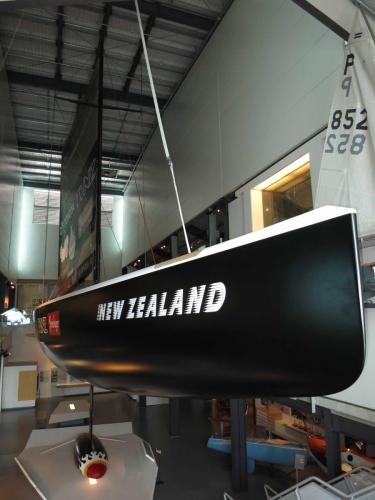 Bateau du team NZ qui a remporté la coupe de l'America en 1995