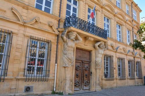 Tribunal de commerce