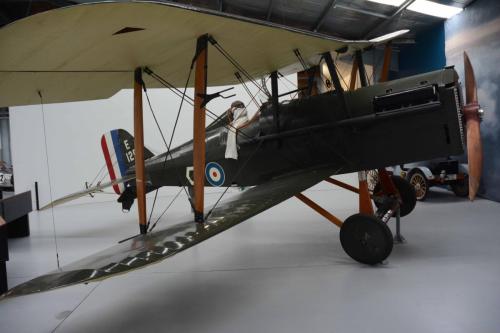Musée des avions de guerre et vieilles voitures de Wanaka 