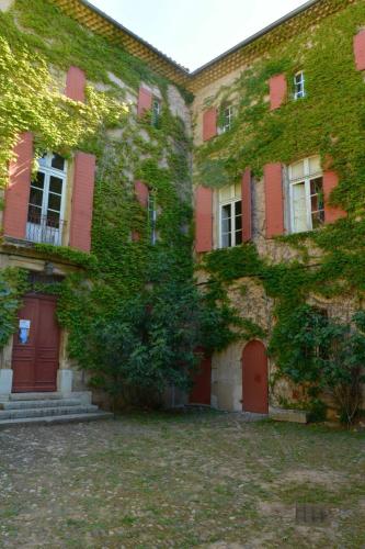 Châteauneuf-le-Rouge