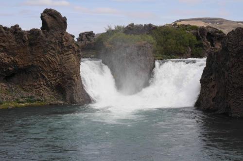 Hjalparfoss