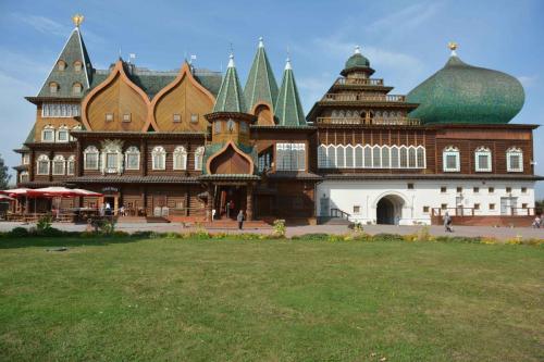 Palais en bois du Tsar Alexis (copie construite en 1998)