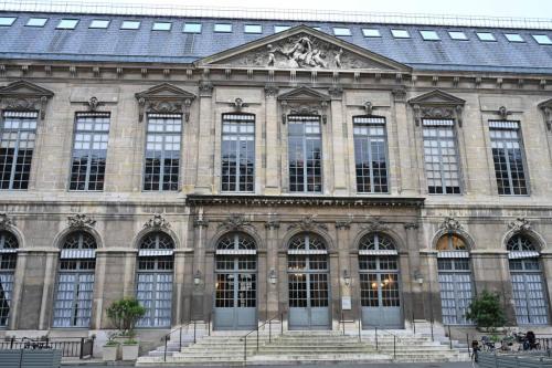 Bibliothèque Nationale de France, cour Labrouste