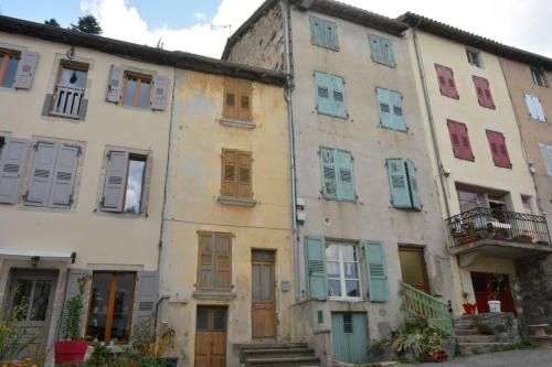 Allègre