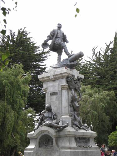 Statue de Magellan
