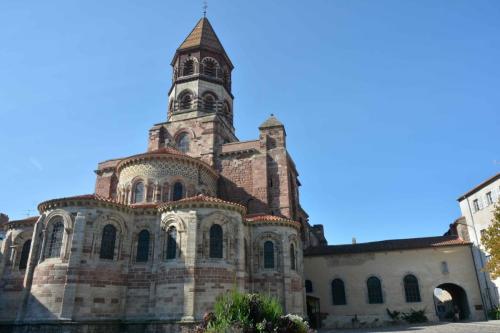 Brioude (Haute-Loire) basilique Saint-Julien