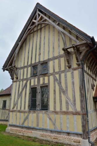 Eglise Saint-Julien-l'Hospitalier-et-Saint-Blaise (10 Longsols)