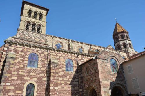 Brioude (Haute-Loire) basilique Saint-Julien