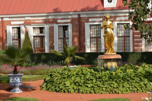 Peterhof (Résidence d'été impériale de Pierre 1er)