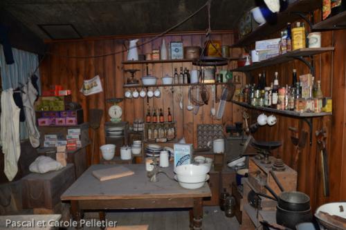 Reconstitution de la base de Scott en Antarctique 