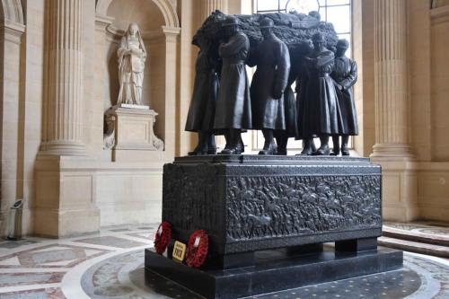 Tombeau du maréchal Foch