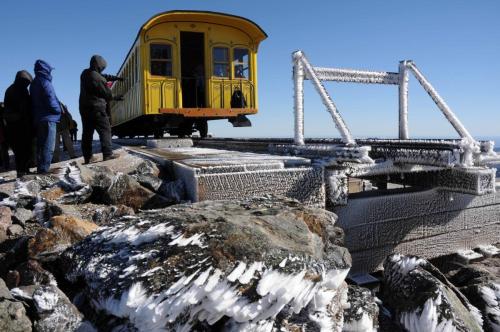 Train à crémaillère construit en 1869