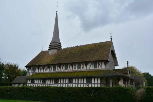 Eglise Saint-Jacques et Saint-Philippe (10 Lentilles)
