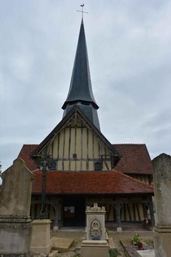 Eglise Saint-Julien-l'Hospitalier-et-Saint-Blaise (10 Longsols)