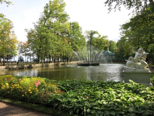 Peterhof (Résidence d'été impériale de Pierre 1er)
