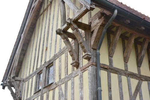 Eglise Saint-Julien-l'Hospitalier-et-Saint-Blaise (10 Longsols)