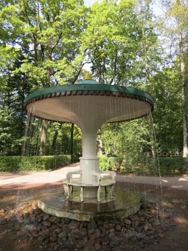 Peterhof (Résidence d'été impériale de Pierre 1er)