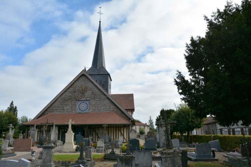 Eglise Saint-Nicolas de Outines (51 Marne)