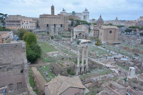 Forum romain vu de la colline du Palatin