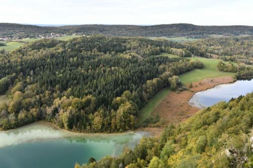 Lacs de Maclu depuis le belvédère des 4 lacs
