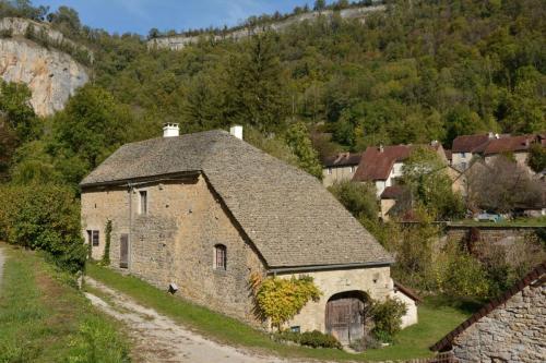 Baume-les-Messieurs