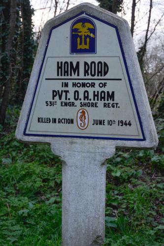 Plaque commémorative sur le lieu de décès d'un soldat