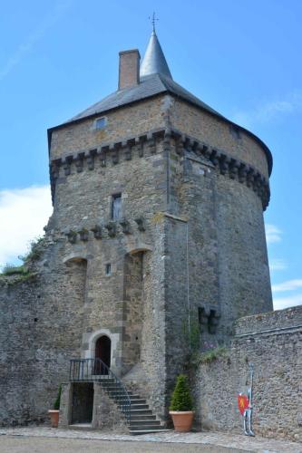 Château de Sillé-le-Guillaume La tour de combat