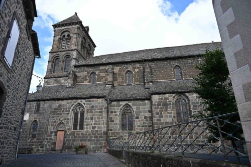 Eglise Saint-Mathieu à Salers