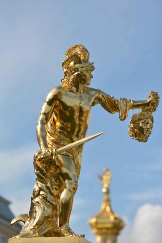 Peterhof (Résidence d'été impériale de Pierre 1er)