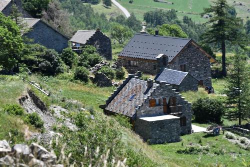 Hameau des Cours de Villar-d'Arène