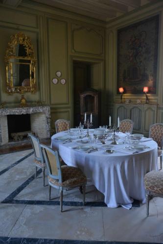 La salle à manger Château du Plessis-Bourré (Maine et Loire)