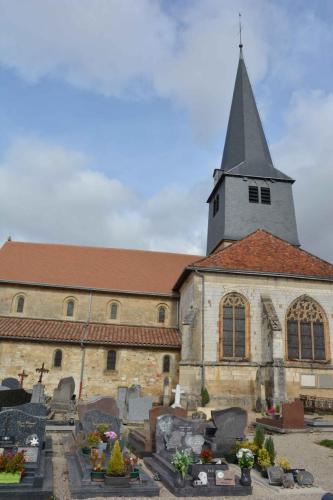Eglise Saint-Georges de Larzicourt (51 Marne)