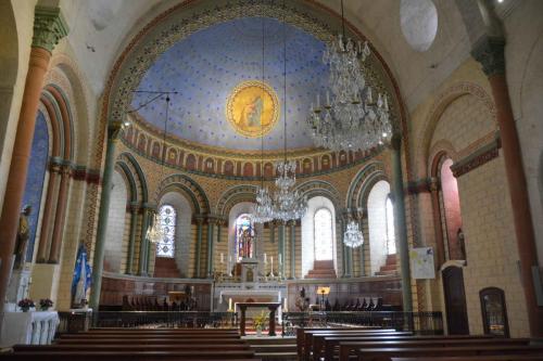 Blesle (Haute-Loire) Abbaye Saint-Pierre