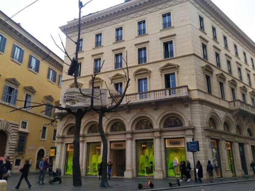 Magasin Fendi via Tomacelli