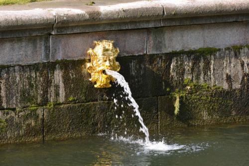 Peterhof (Résidence d'été impériale de Pierre 1er)