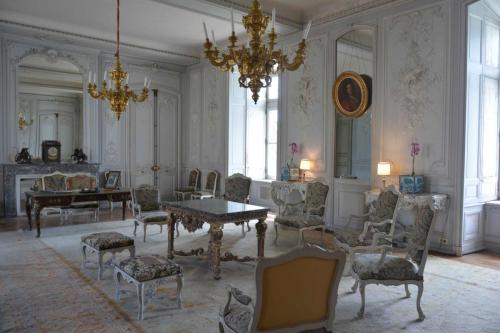 Le salon régence Château du Plessis-Bourré (Maine et Loire)