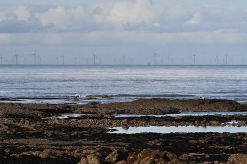 Parc éolien de Saint-Nazaire, depuis la pointe de l'Herbaudière.