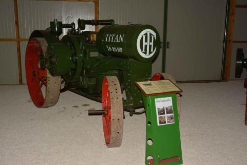 Tracteur agricole International Harvester TITAN (USA) 1919