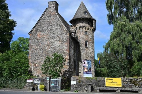 Château de la Trémolière à Anglards-de-Salers