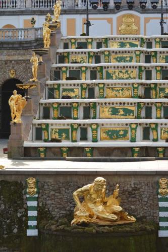 Peterhof (Résidence d'été impériale de Pierre 1er)