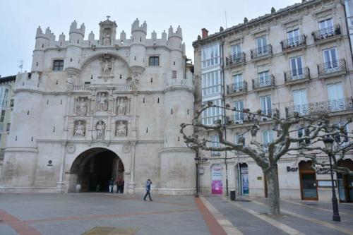 Arco de Santa Maria, Burgos