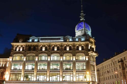 Grand magasin "Au pont rouge"