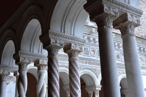 Cloître de la basilique St Jean de Latran
