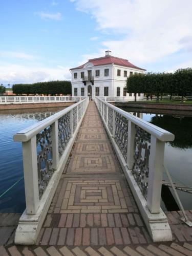 Peterhof (Résidence d'été impériale de Pierre 1er)